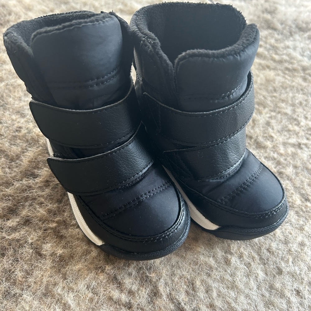 Sorel Whitney™ II Short Waterproof Insulated Boot
